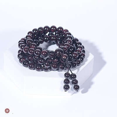 Vòng tràng hạt 108 viên ngọc hồng lựu (Garnet)
